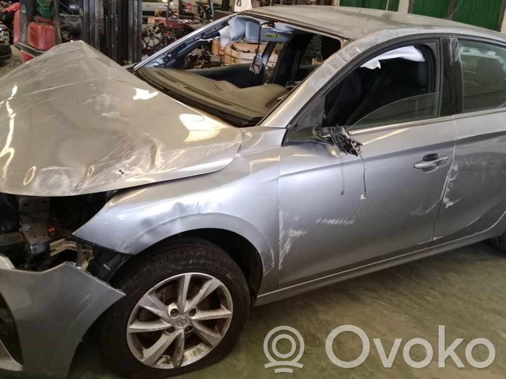 Corsa E Corsa  647390400A