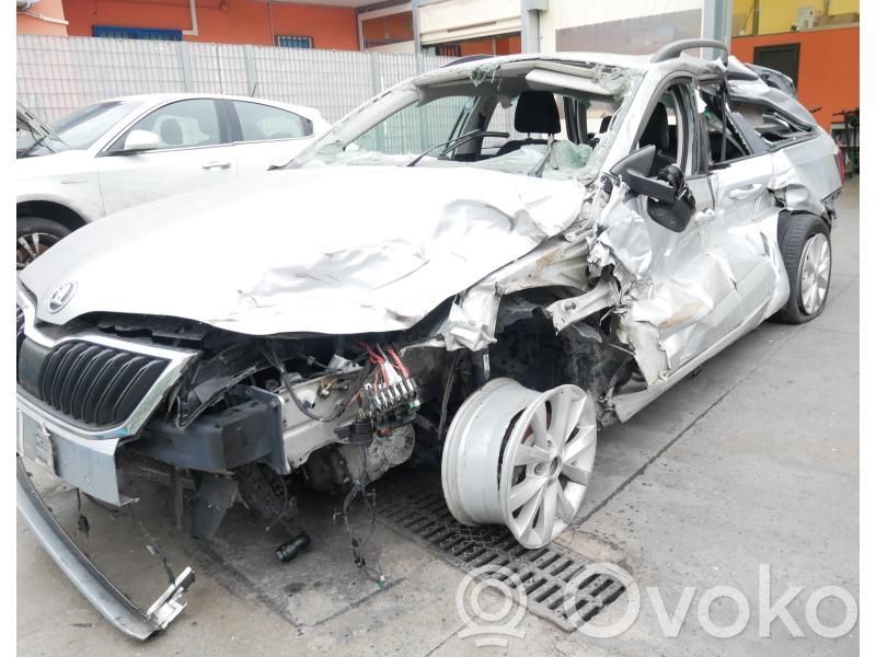 Octavia Mk3 (5E) Octavia  5E0807109F