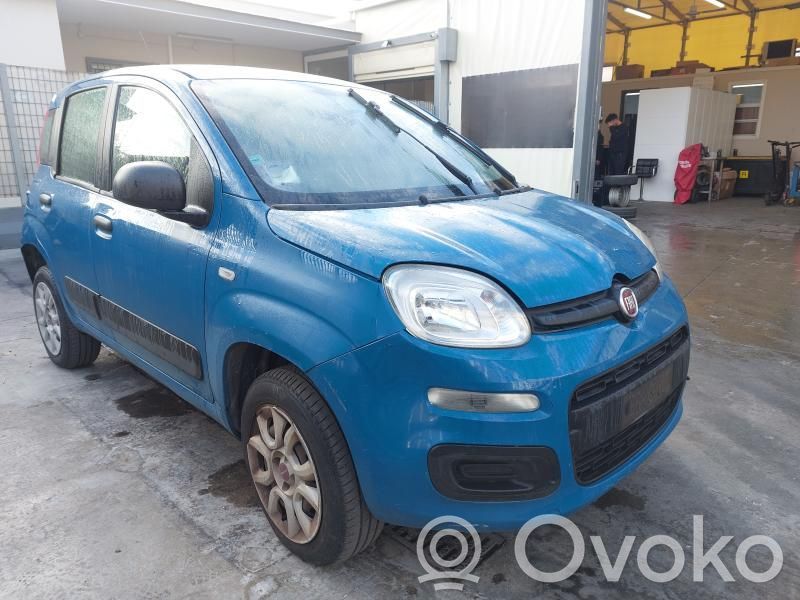 Panda III Panda  51846457