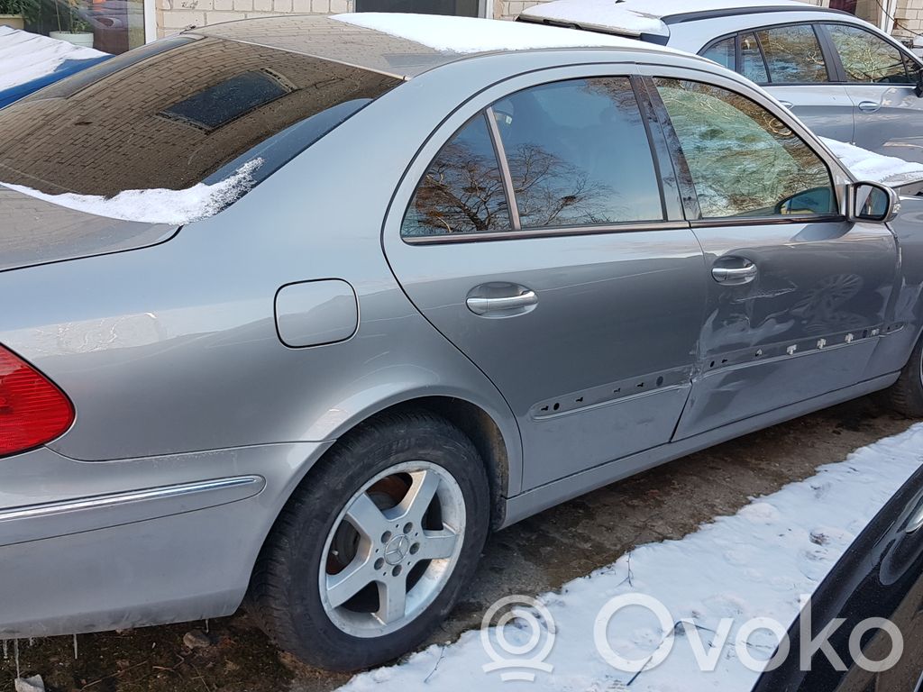 E W211 E-class, AMG (W124, W210, W211, W212, W213, C207, W238)  2116801271