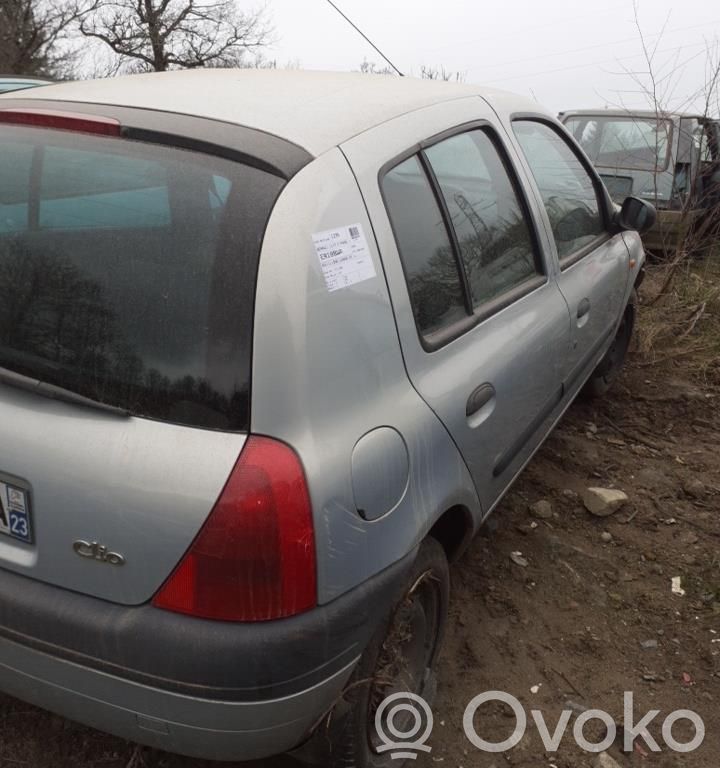 Clio II Clio  7701470812