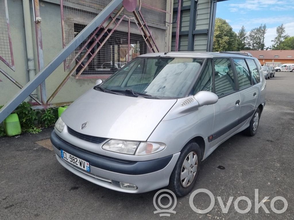 Espace III Espace  6025313598