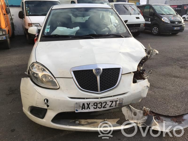 Ypsilon Ypsilon  71748401