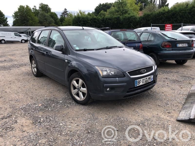 Focus Focus  1728770