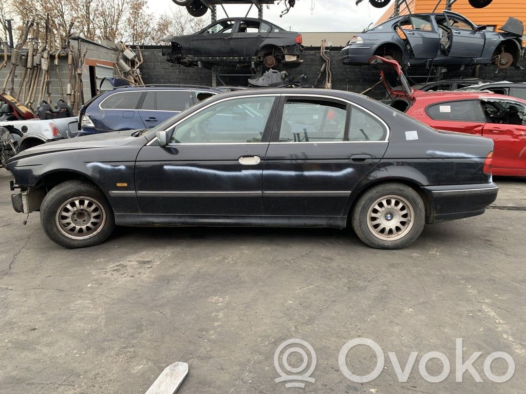 5 E39 Series 5  61128363272
