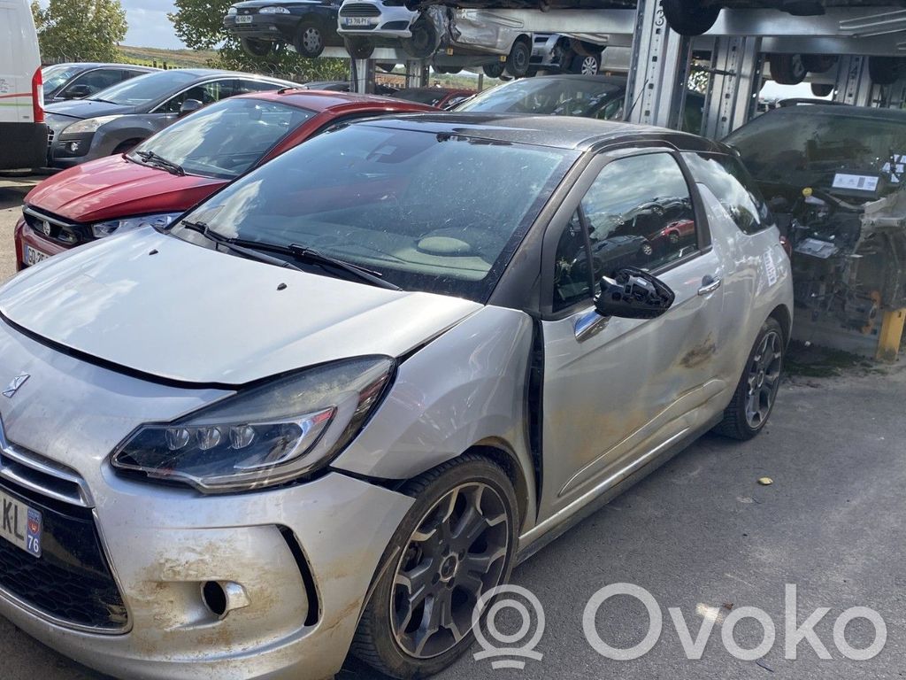 DS3 DS3  00008247F7