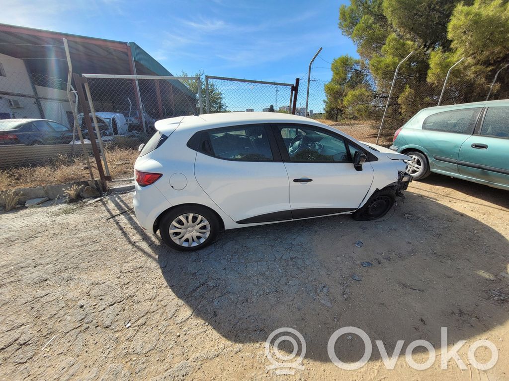 Clio IV Clio  0281035325