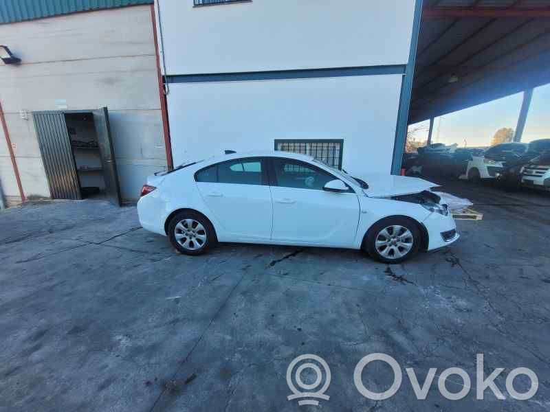 Insignia A Insignia  85148429
