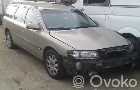 V70 S70, V70, V70 XC  8622786