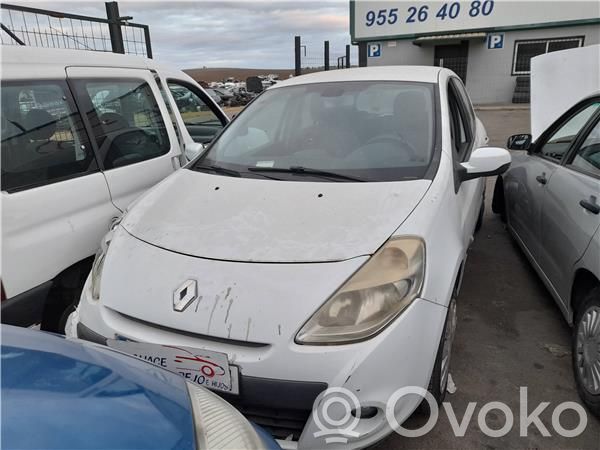Clio III Clio  8200747140