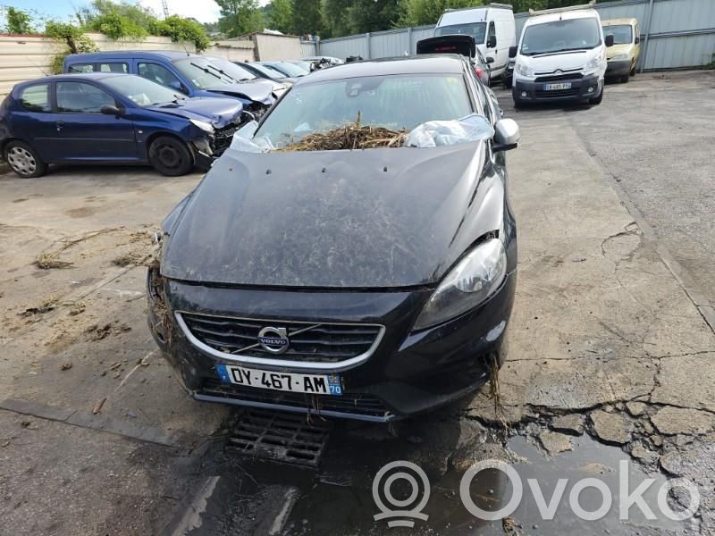 V40 S40, V40  36011401