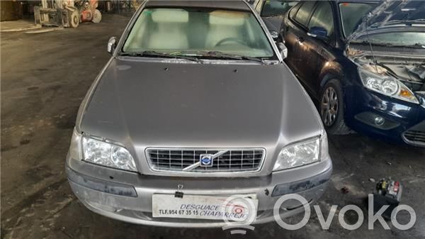 S40, V40 S40, V40