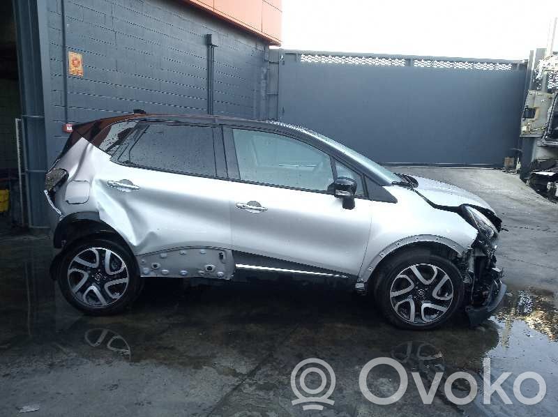 Captur Captur  806700006R