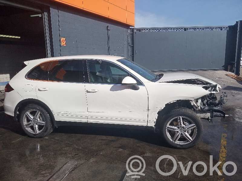 Cayenne (92A) Cayenne  7PP907530J