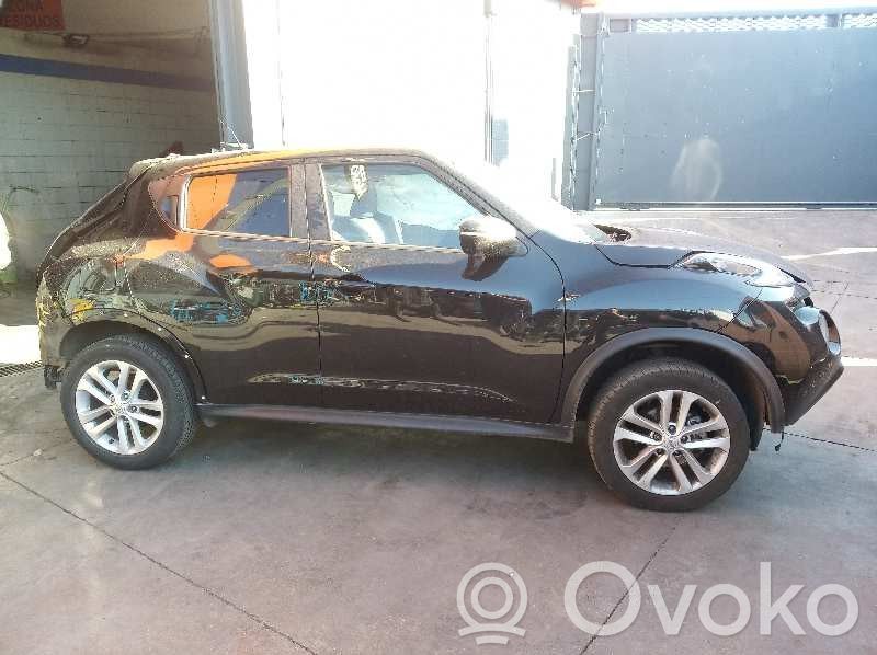 Juke I F15 Juke  827211U600