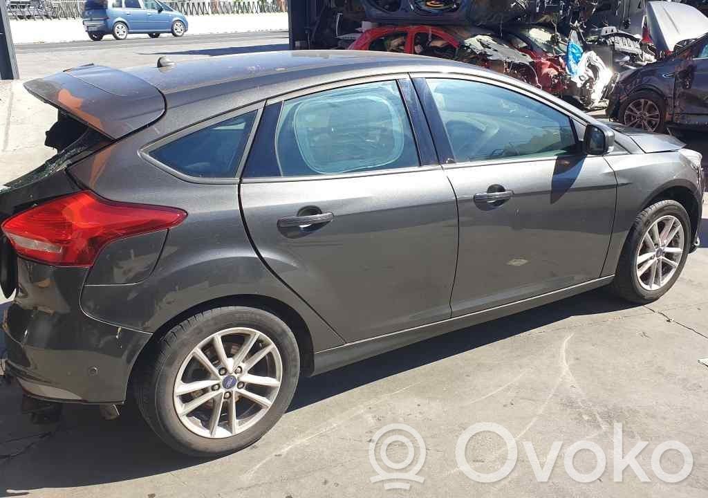Focus ST Focus  EM2T15C868AAW