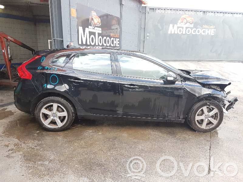 V40 S40, V40  31340232