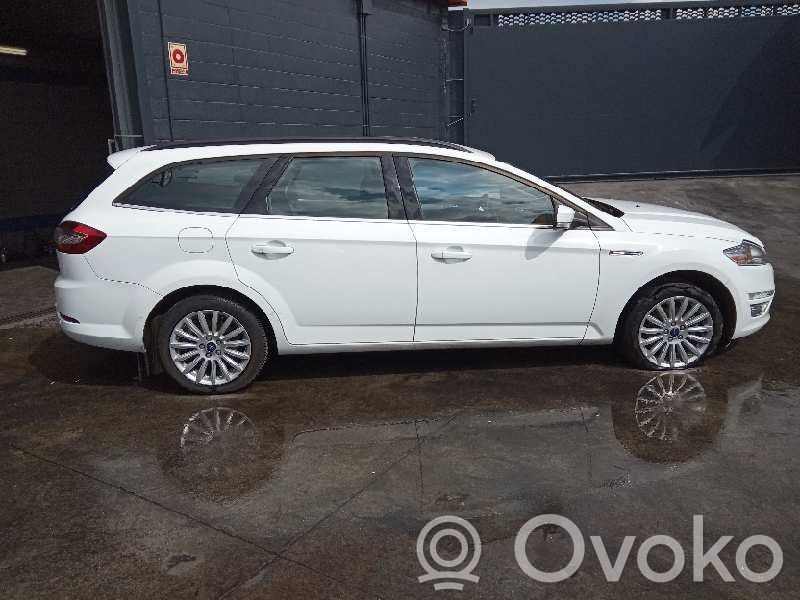 Mondeo MK IV Mondeo  8V2112B579AA