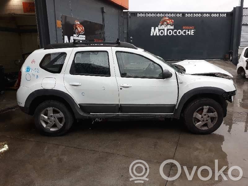 Duster Duster  06068948R