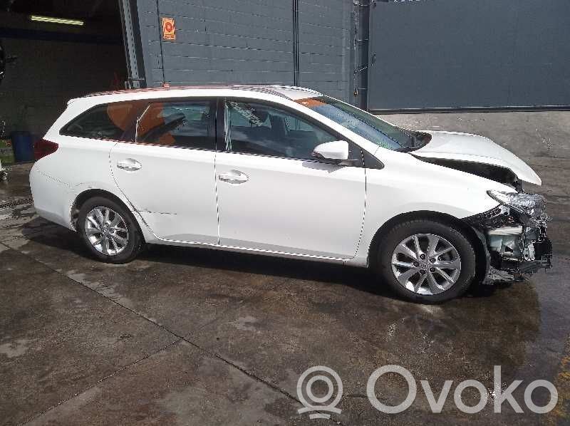 Auris E180 Auris  17F852