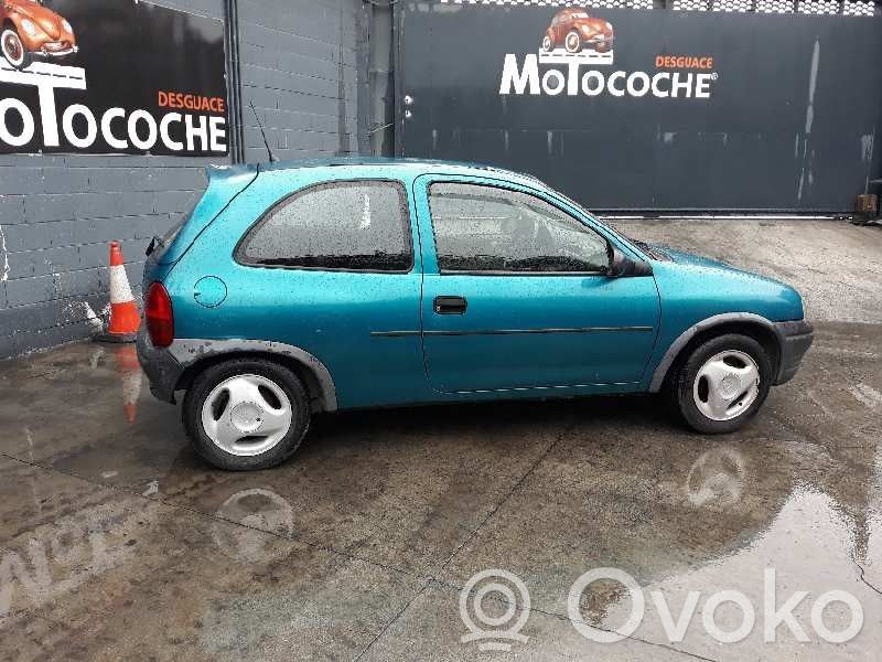 Corsa B Corsa  17094126