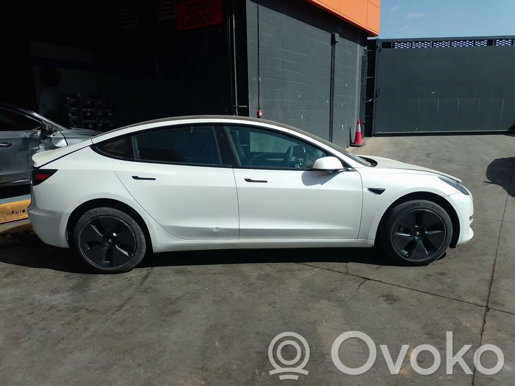 Model S Tesla Model S  108334081K