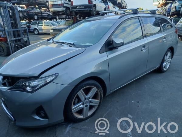 Auris E180 Auris