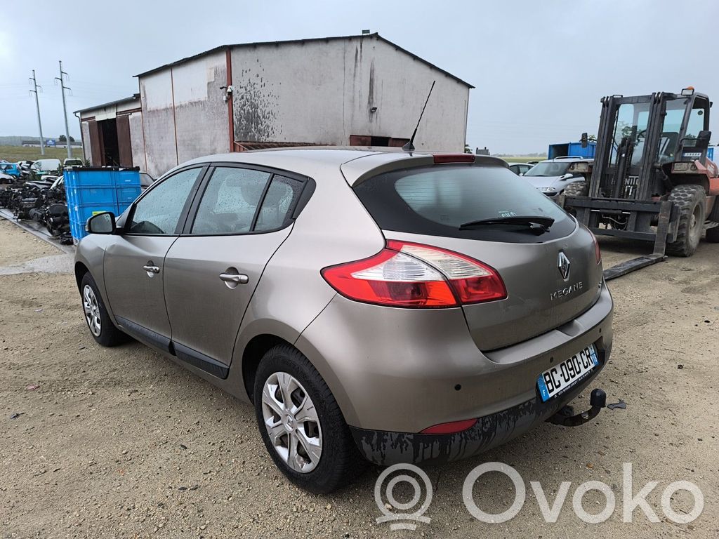 Megane III Megane  237104451R