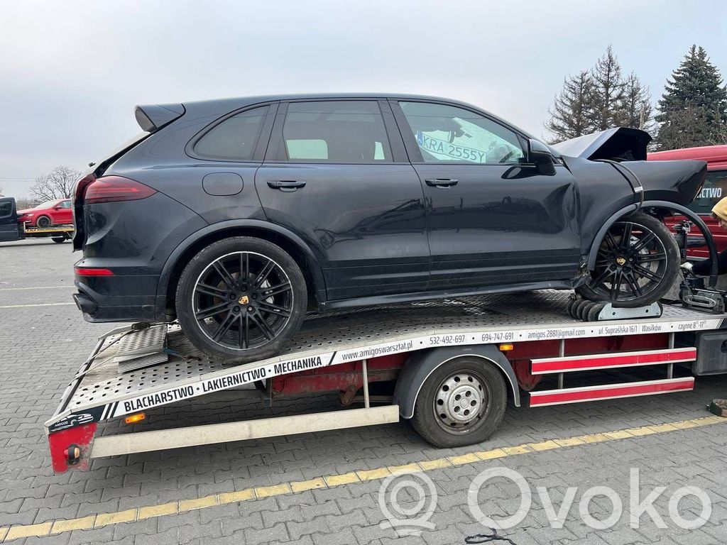 Cayenne (92A) Cayenne  7P5907409R
