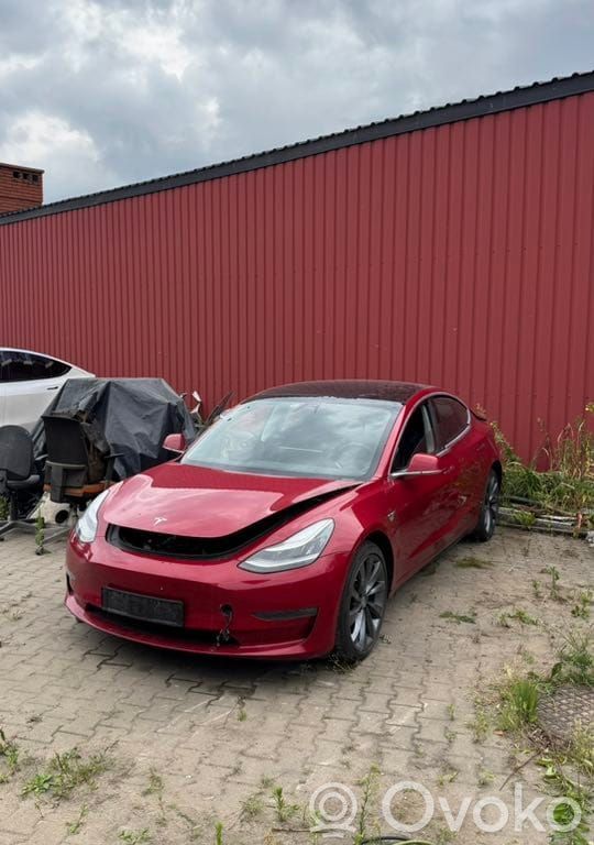 Model 3 Tesla Model 3  103676200A
