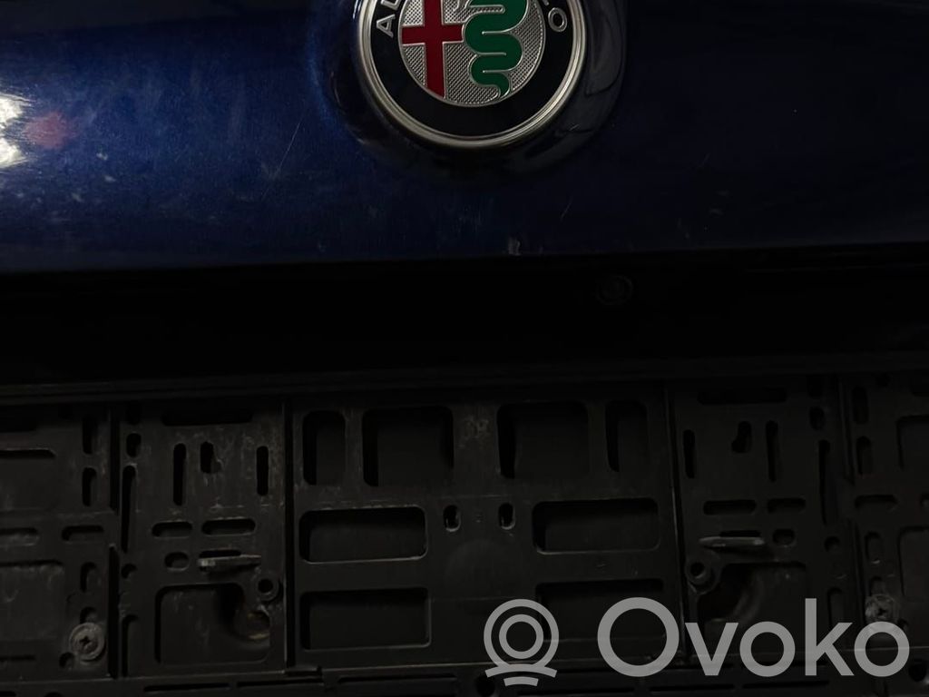 Giulia Giulia  156130280