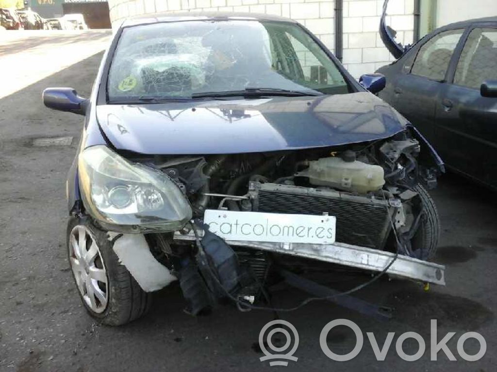 Clio III Clio  8200618111