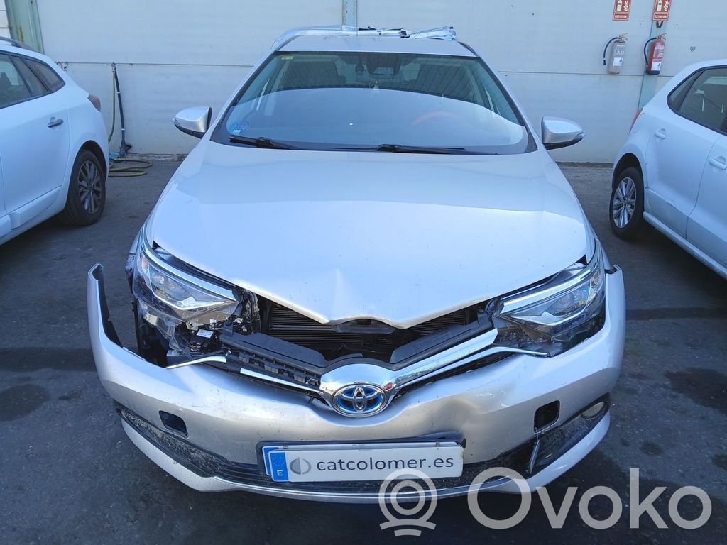 Auris E180 Auris  2ZR