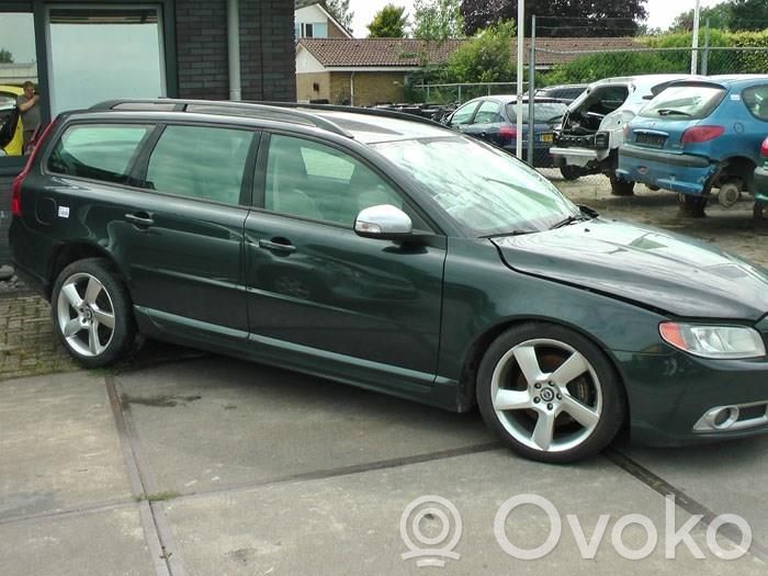 V70 S70, V70, V70 XC  30784202