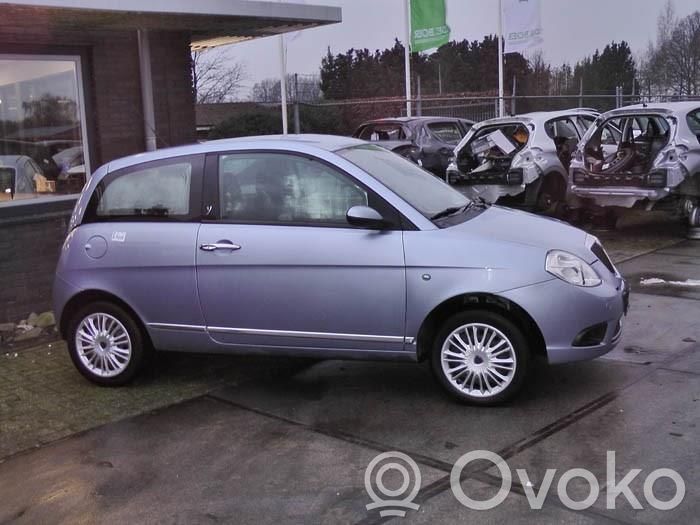 Ypsilon Ypsilon  51709816
