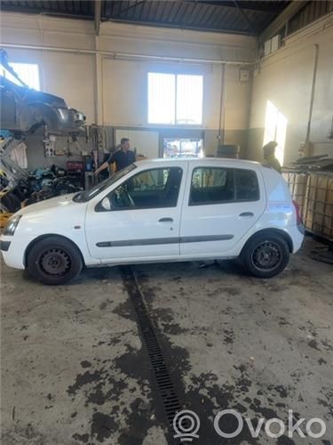 Clio II Clio  445110485