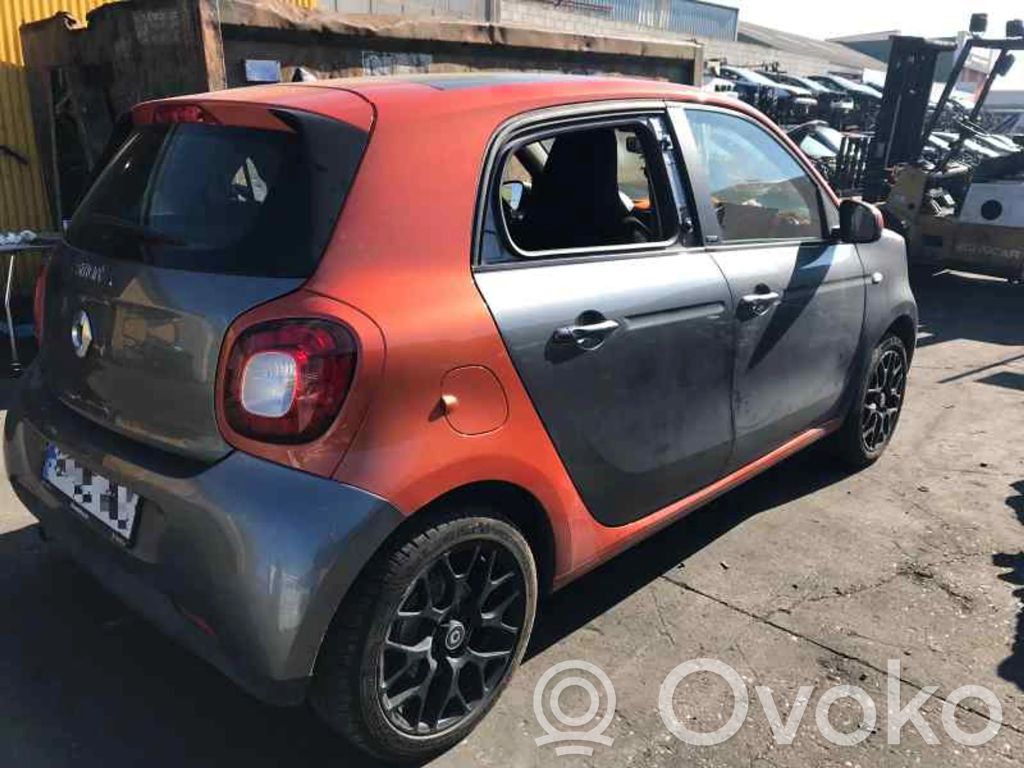 ForFour II W453 ForFour