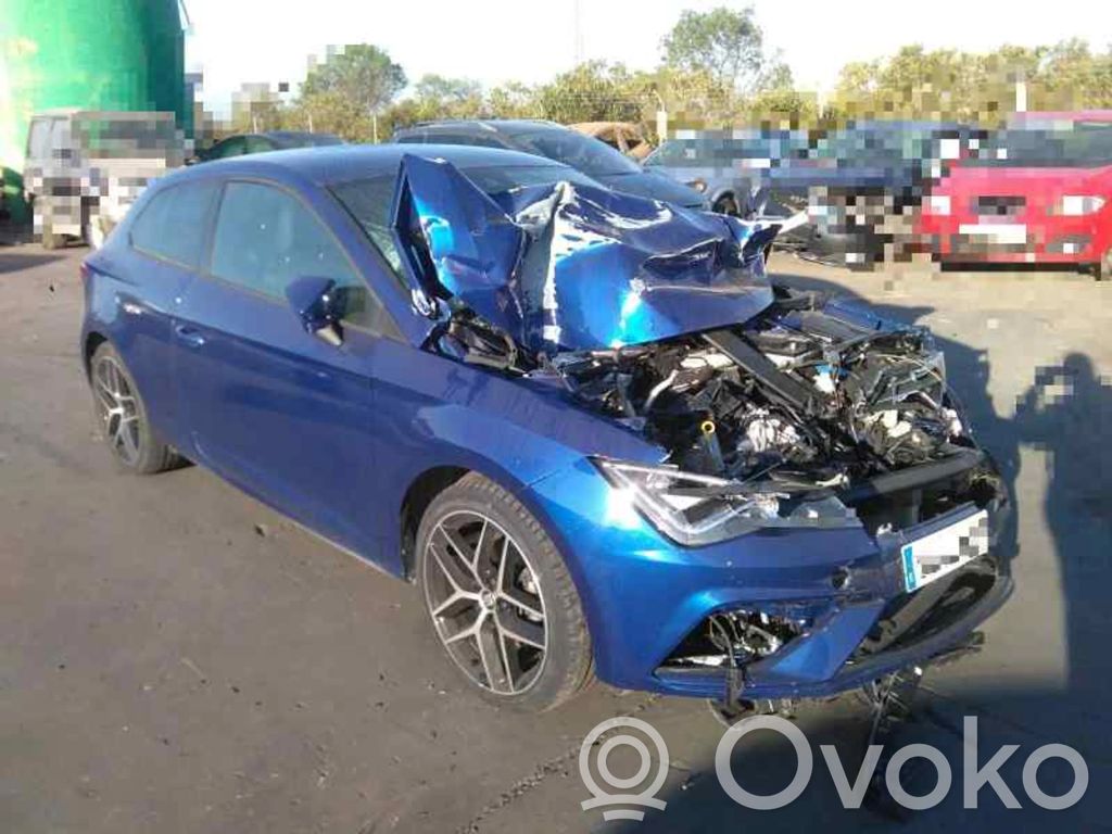 Leon (5F) Leon  5Q0106DL