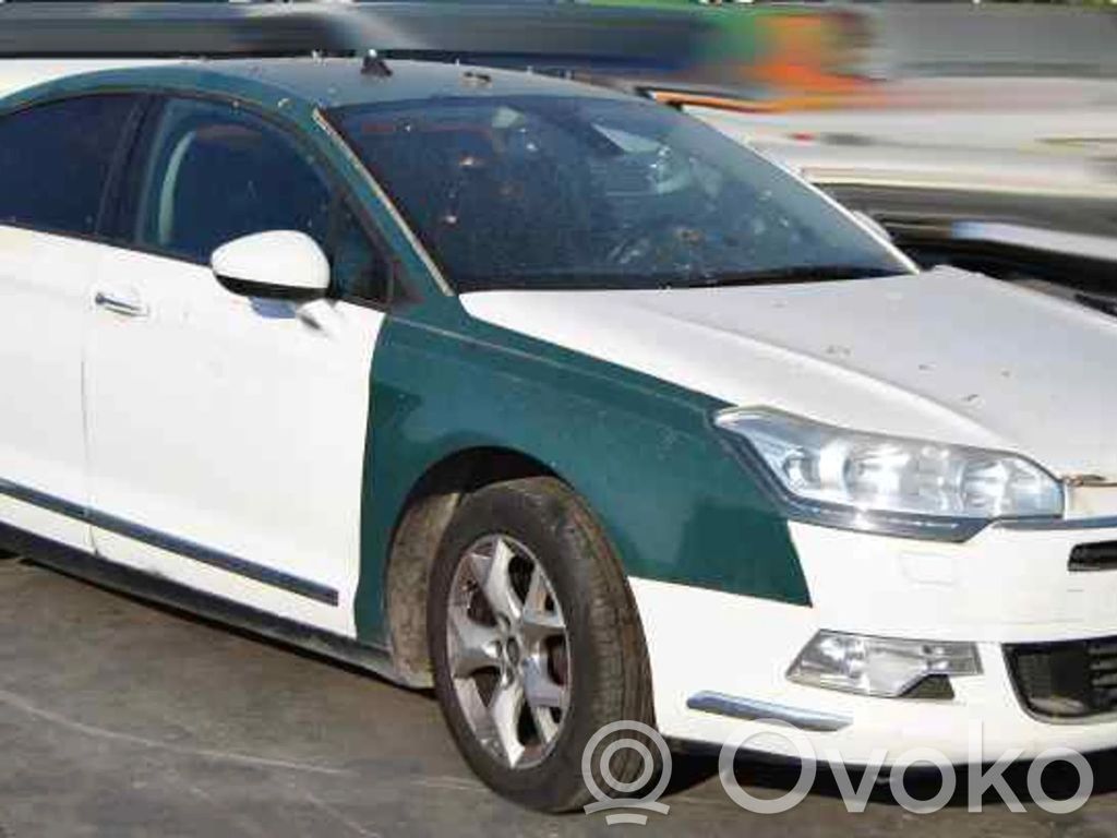C5 C5, C5 Aircross