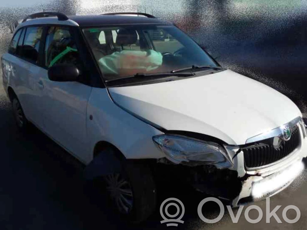 Fabia Mk2 (5J) Fabia  0001123018