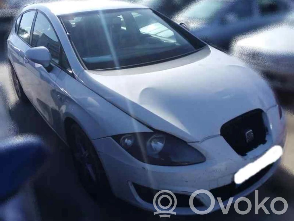 Leon (1P) Leon  03L103173
