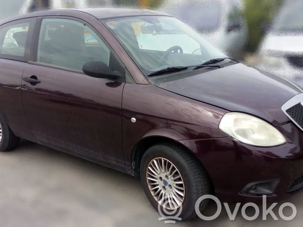 Ypsilon Ypsilon  51832250