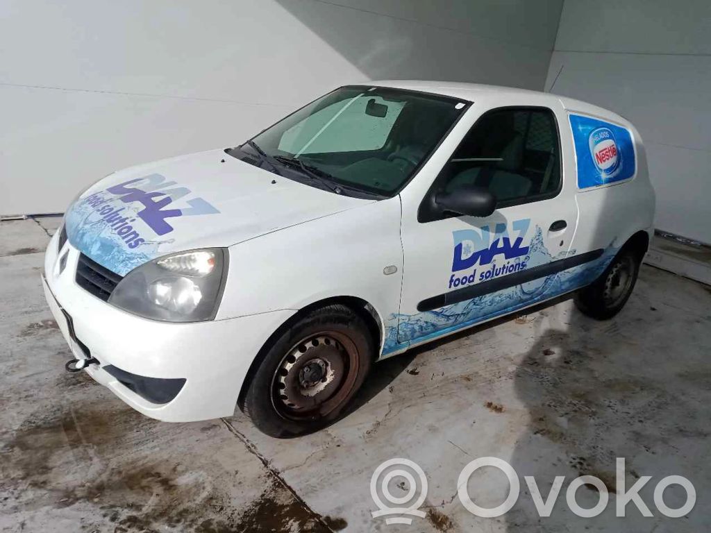 Clio III Clio  SINREFERENCIA