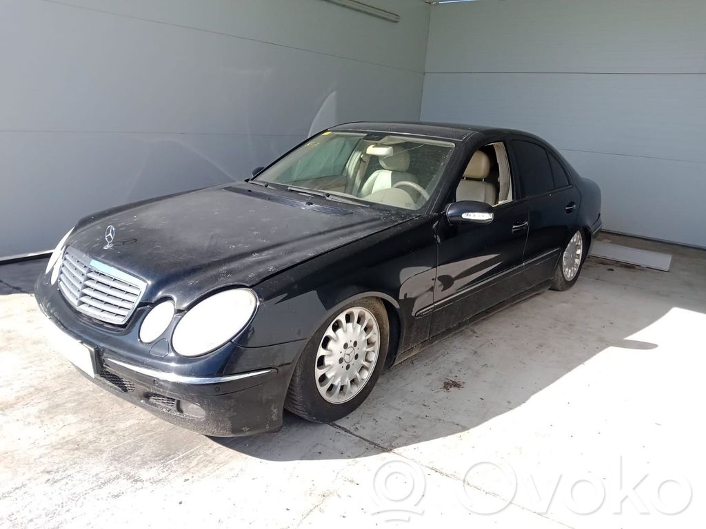 E W211 E-class, AMG (W124, W210, W211, W212, W213, C207, W238)  2118906