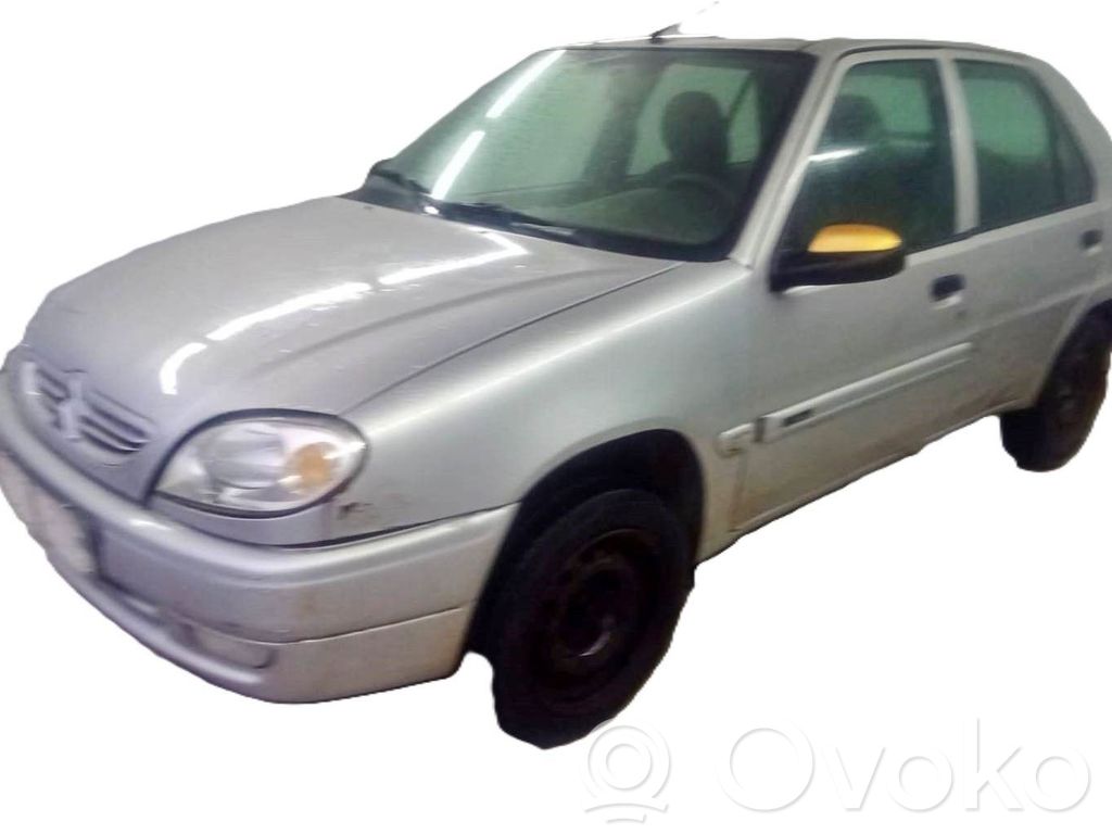Saxo Saxo  183042610Y