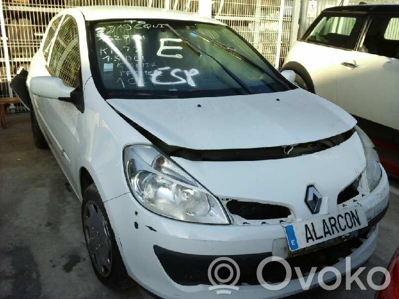 Clio III Clio  7701061206
