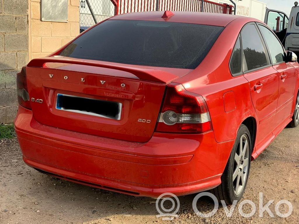 S40 S40, V40  31335444