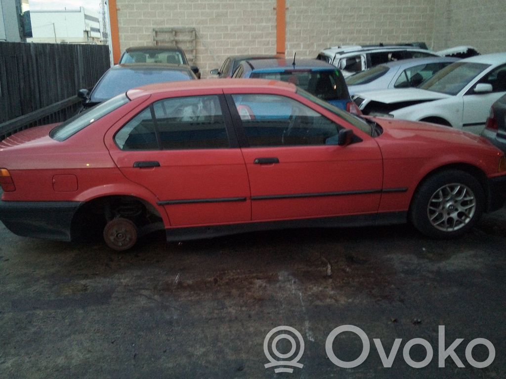 3 E36 Series 3  29548012