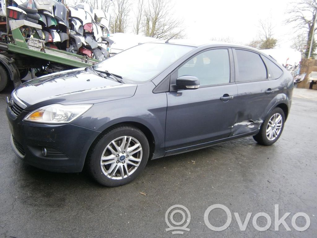 Focus Focus  1528748