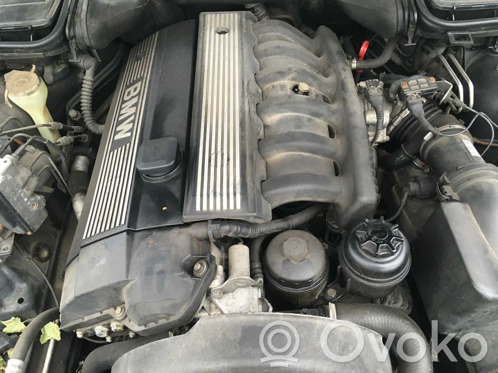 5 E39 Series 5  32411094098